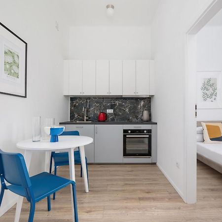 2 Bedroom Apartment - Dluga 65 Kraków Zewnętrze zdjęcie