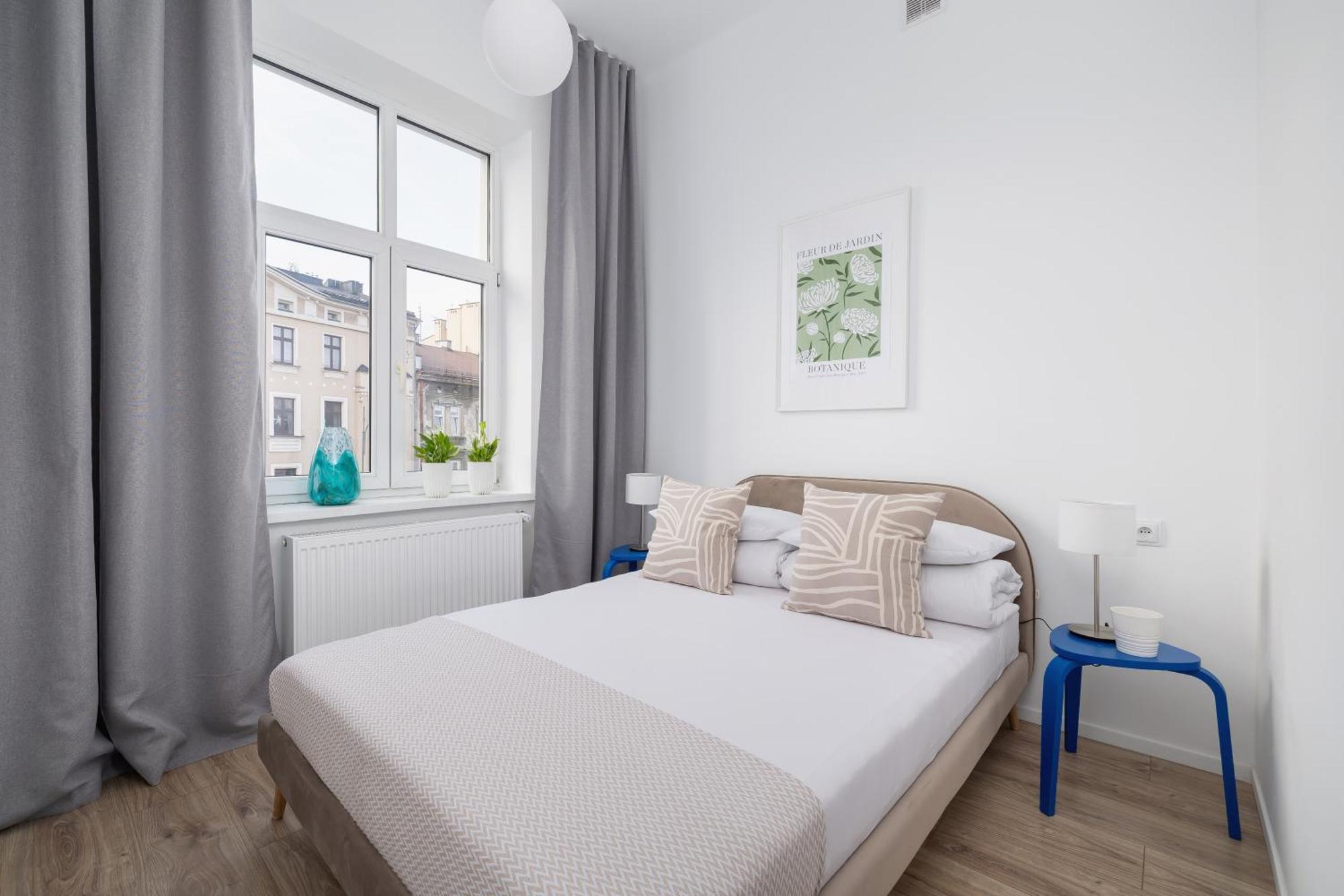 2 Bedroom Apartment - Dluga 65 Kraków Zewnętrze zdjęcie