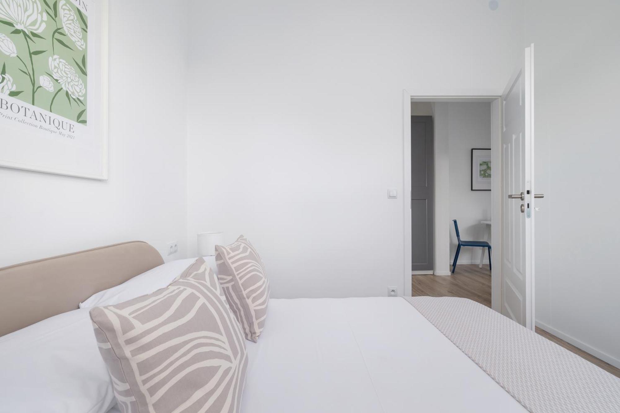 2 Bedroom Apartment - Dluga 65 Kraków Zewnętrze zdjęcie